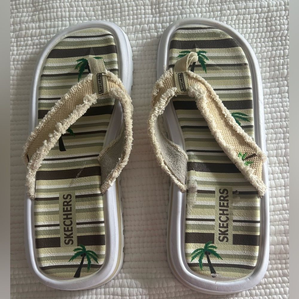 Skechers Women's Striped Tan Sandals